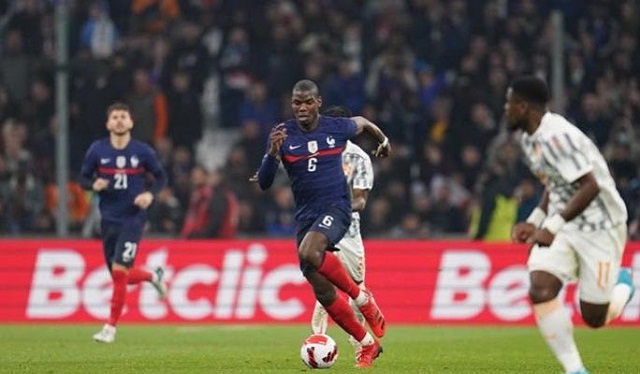คลิปแมนยู คลิปจังหวะเล่นสวยๆป็อกบาเกมชนะไอวอรี่ โคสต์ 2-1