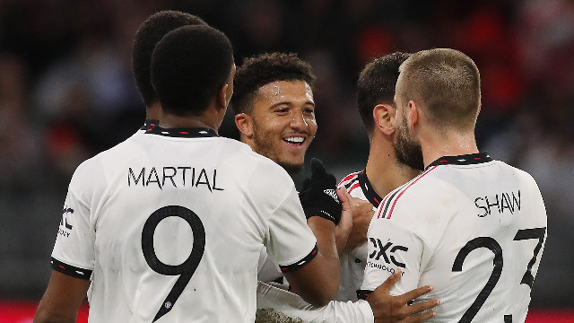 ข่าวแมนยู - ตัดเกรดแข้งผีเกมเสมอแอสตัน วิลล่า 2-2