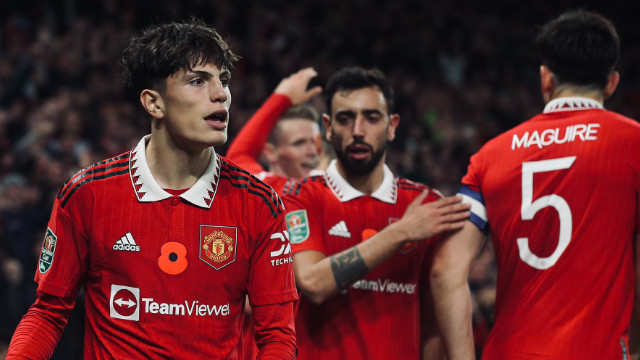 ตัดเกรดแข้งผีเปิดรังเอาชนะแอสตัน วิลล่า 4-2
