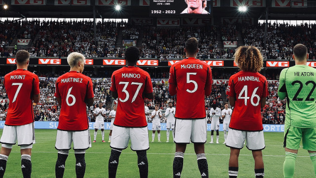 ข่าวแมนยู - คลิปไฮไลท์ อุ่นเครื่อง : แมนยู 2-0 ลีดส์