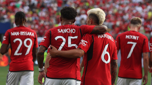 ตัดเกรดแข้งผีนัดเอาชนะอาร์เซน่อล 2-0
