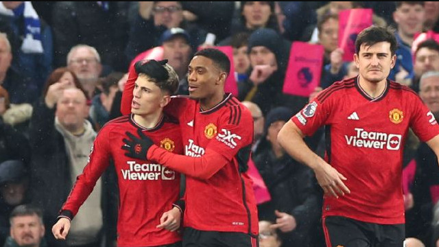 ตัดเกรดแข้งผีเกมชนะเอฟเวอร์ตัน 3-0