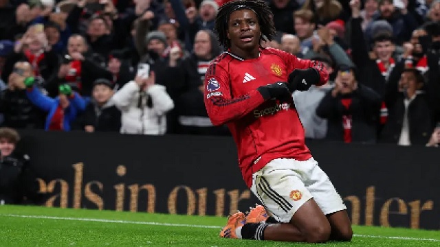 ข่าวแมนยู - ขยี้ตาแพล็บ!ผียืนหนึ่งเจ้าพ่อลูกนิ่งแซงปืนทีมจ่าฝูง