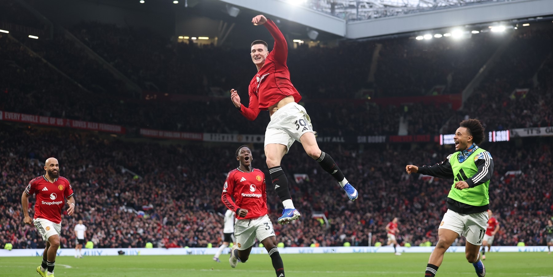 ไฮไลท์พรีเมียร์ลีก แมนเชสเตอร์ ยูไนเต็ด -vs- ฟูแล่ม