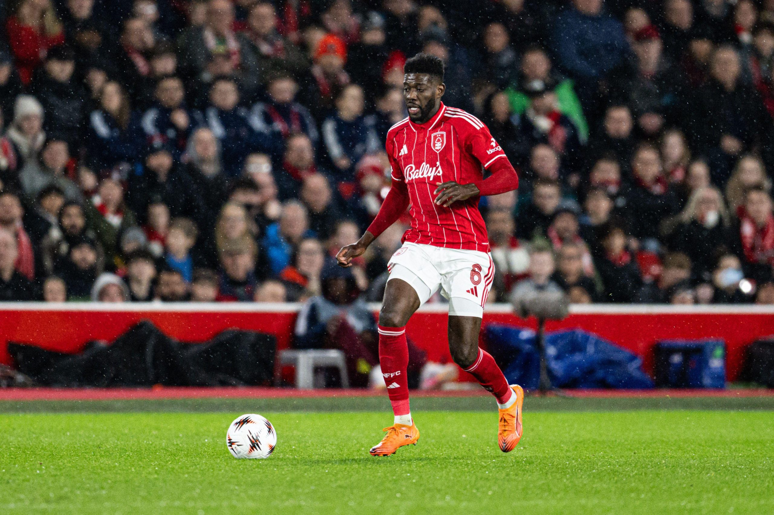 ข่าวแมนยู - ตัวแทนคาเซมิโร่? ผีแดง เบนเป้าเตรียมทุ่ม 50 ล้านยูโรคว้า 